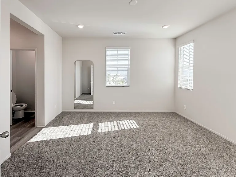 28076 Melrose Dr — Photo 56