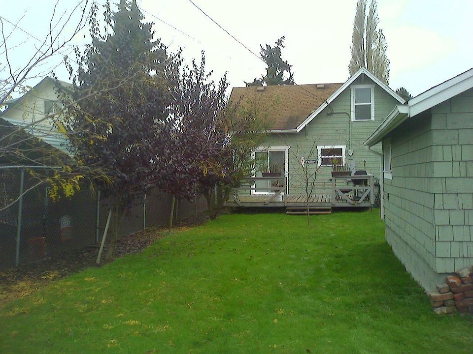 2nd image of 320 24th Ave