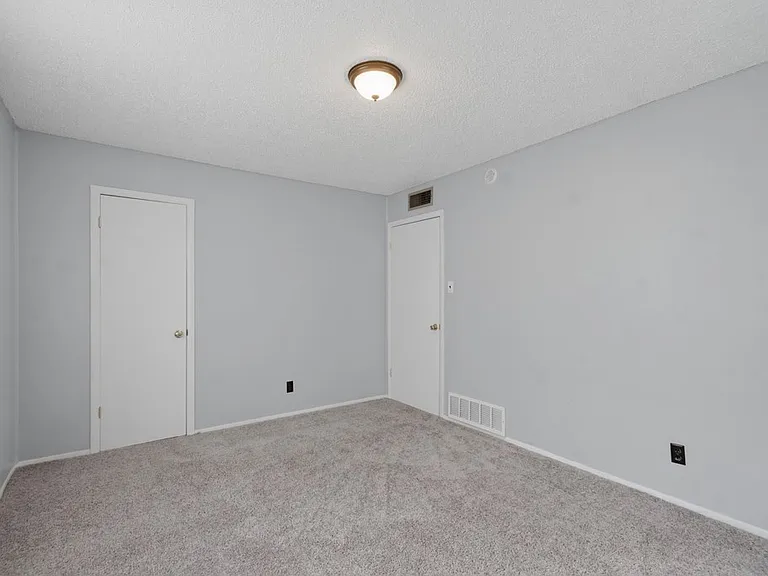 4401 S County Road 1131 — Photo 24