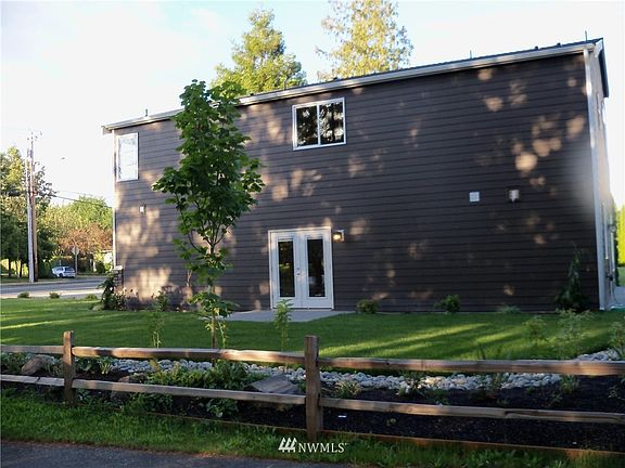 5th image of 1208 178th SW