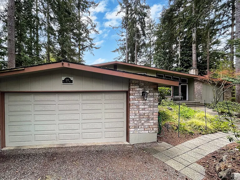 590 Ridge View Dr — Photo 5