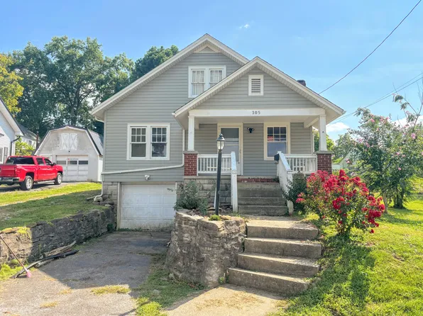 305 E 4th St, Falmouth, KY 41040