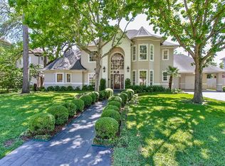 8619 Merlin Dr, Houston, TX 77055