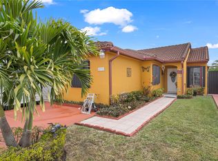 18311 SW 142nd Pl, Miami, FL 33177