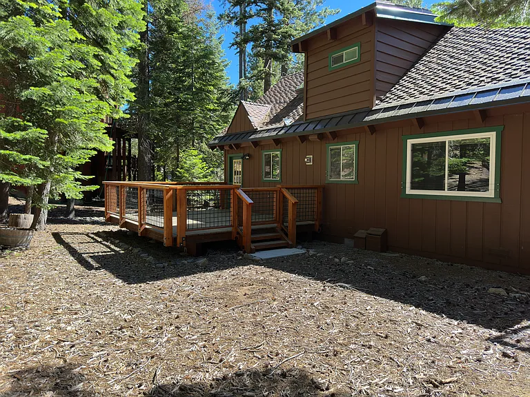453 Chukar Cir — Photo 23