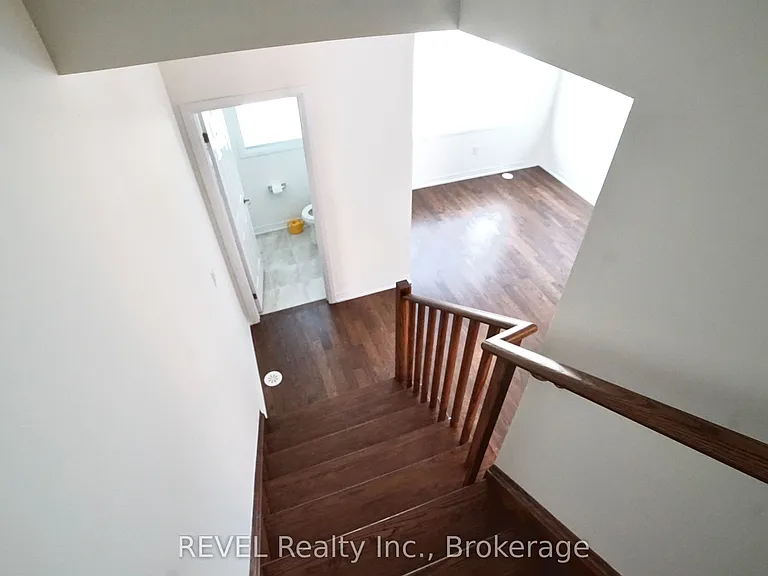 11 Lilac Ln — Photo 18