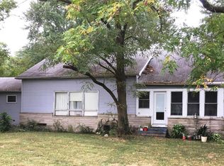 602 N Old Park Rd, Mulberry Grove, IL 62262