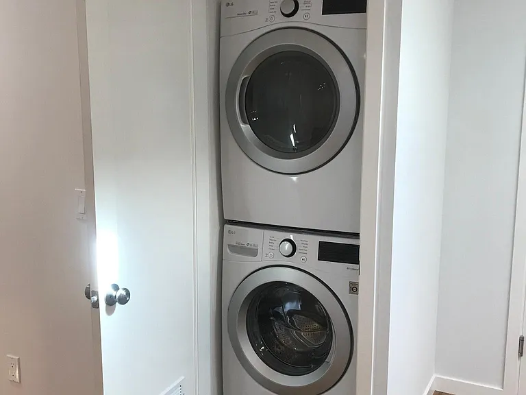 In unit washer/dryer