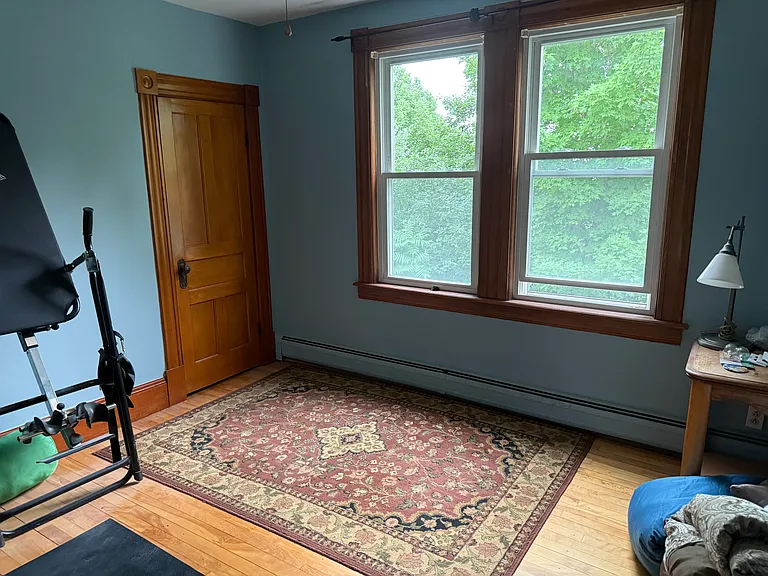 425 Pleasant St — Photo 13