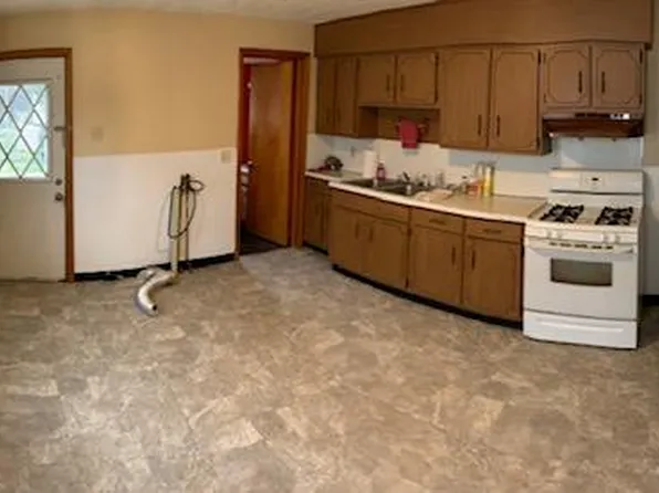 43 Center St, Wilkes Barre, PA 18706