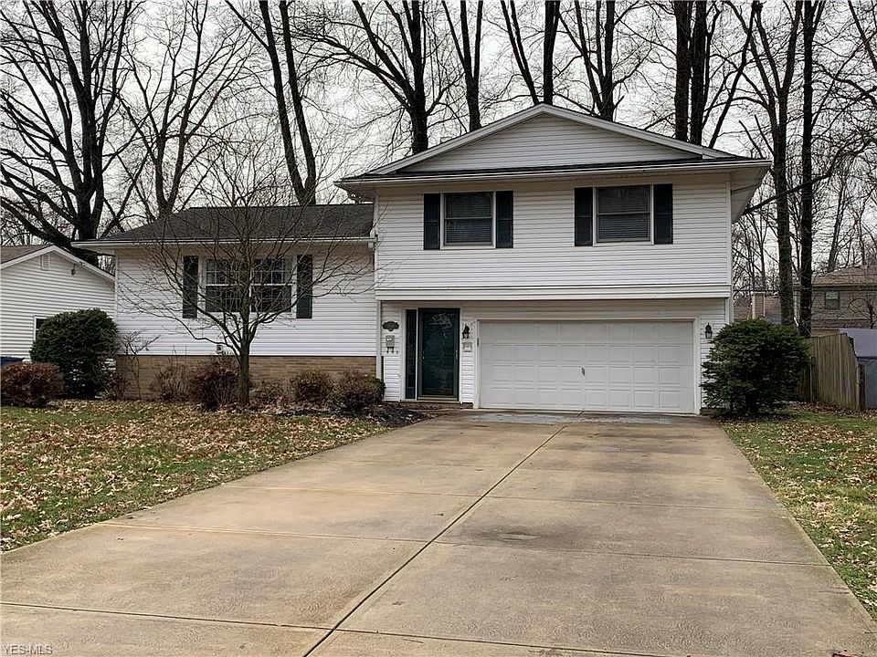 1st image of 24789 Antler Dr
