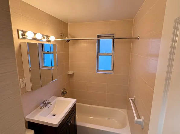 224-09 64th Ave #A, Oakland Gardens, NY 11364
