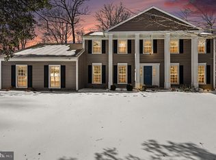 6134 River Forest Dr, Manassas, VA 20112