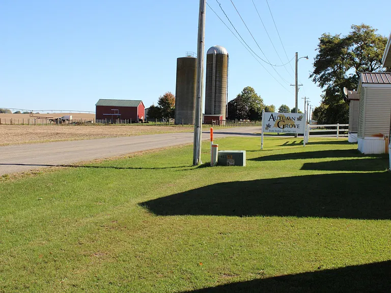 1820 W 200 N — Photo 10