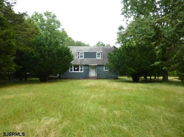 344 9th St, Mays Landing, NJ 08330