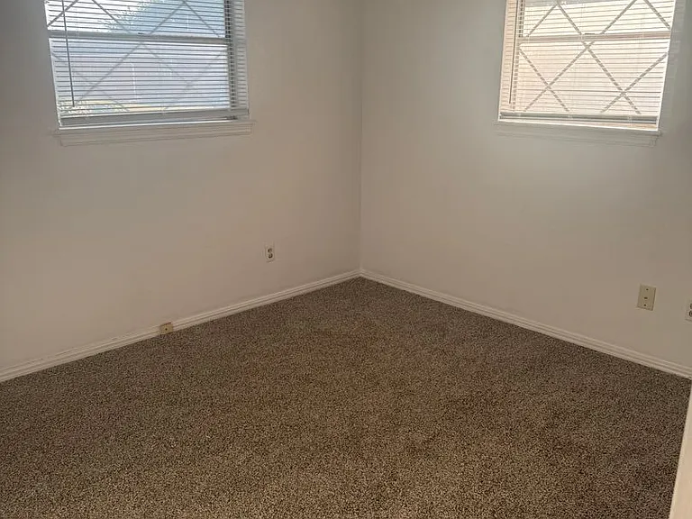 315 Willow Pl — Photo 19