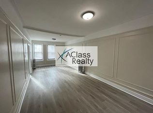 35-13 Broadway #3C, Astoria, NY 11106
