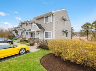 301 Covington Green Ln, Patterson, NY 12563
