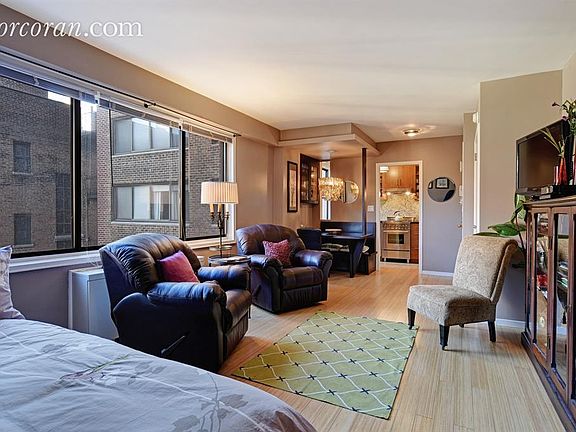 2nd image of 201 W 21st St APT 6K