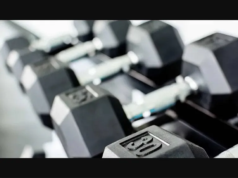 Traxx Apartments — Photo 8