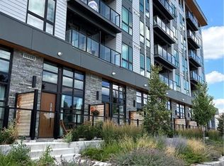 312 Erb St W #516, Waterloo, ON N2L 0K9