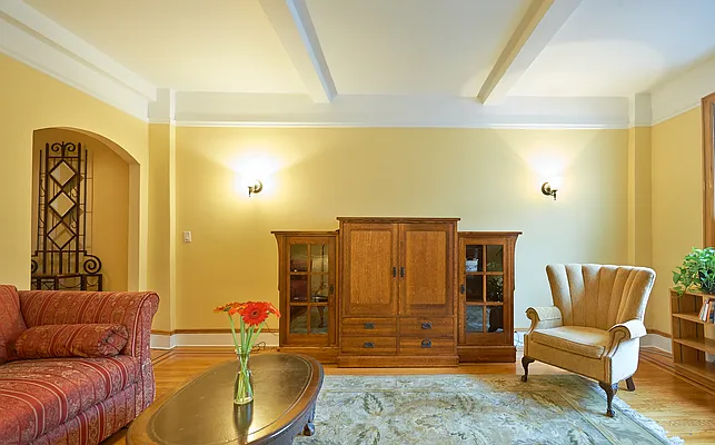 Sold by SKNY | media 12