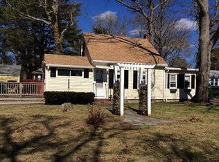 12 Cypress St, Wareham, MA 02571