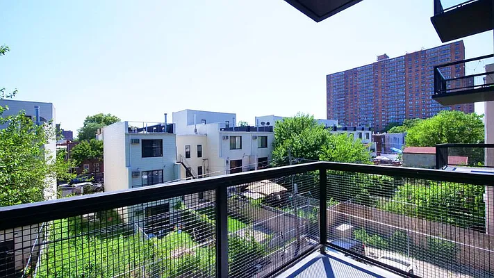 Rented by Nooklyn NYC LLC | media 7