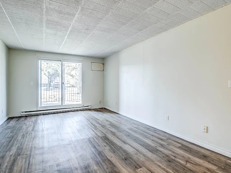 3150 Donnelly St — Photo 7