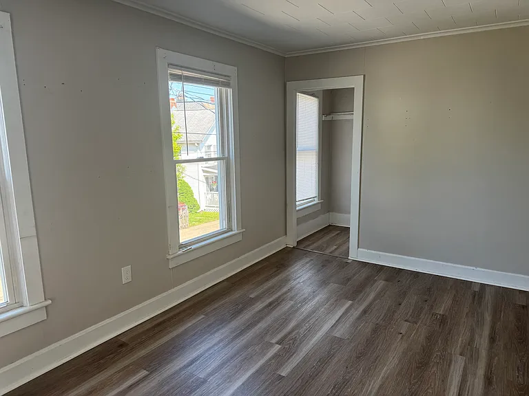 17 Burke Ave #2 — Photo 2