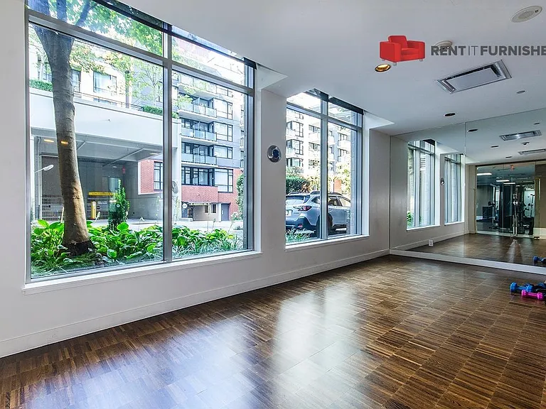 1055 Richards St #1603 — Photo 12