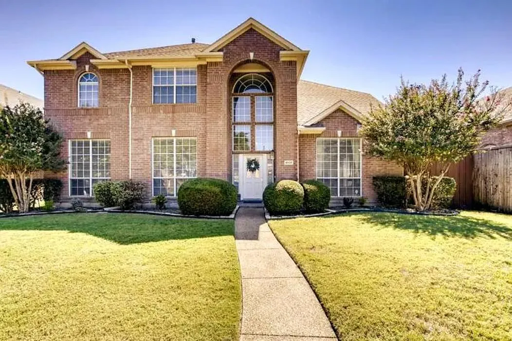 4608 Reunion Dr — Photo 1