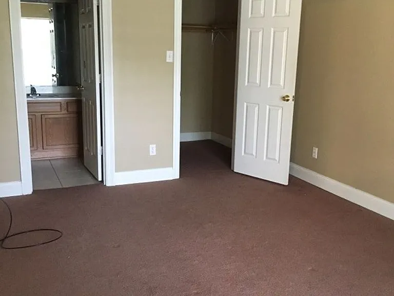 217 Penny Ln #8 — Photo 5