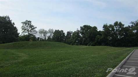 AREA FOR PICNICS AND GAMES