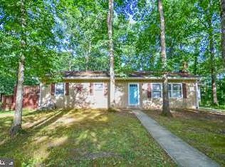 233 Budding Dogwood Rd, Bunker Hill, WV 25413