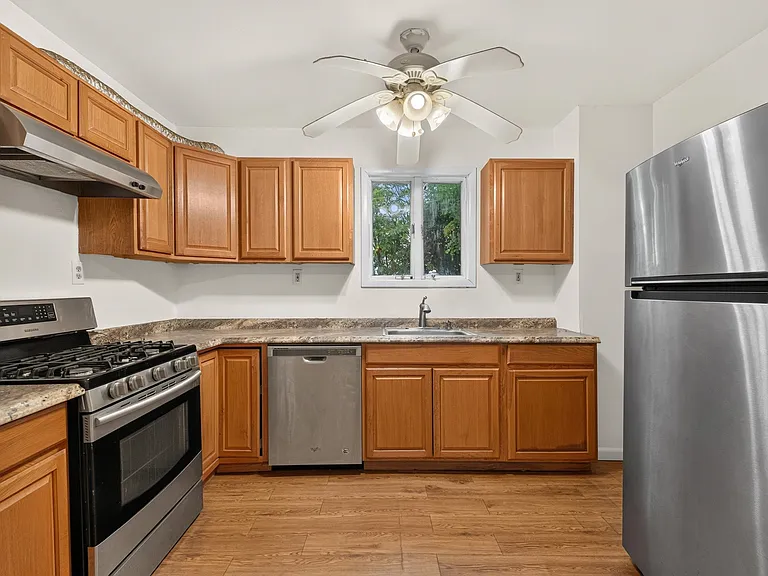 364 Princeton Ave #1 — Photo 11