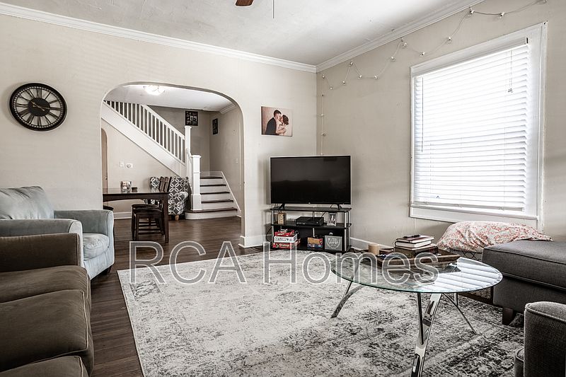 1st image of 3040 N College Ave