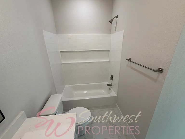 577 Galt Dr — Photo 25