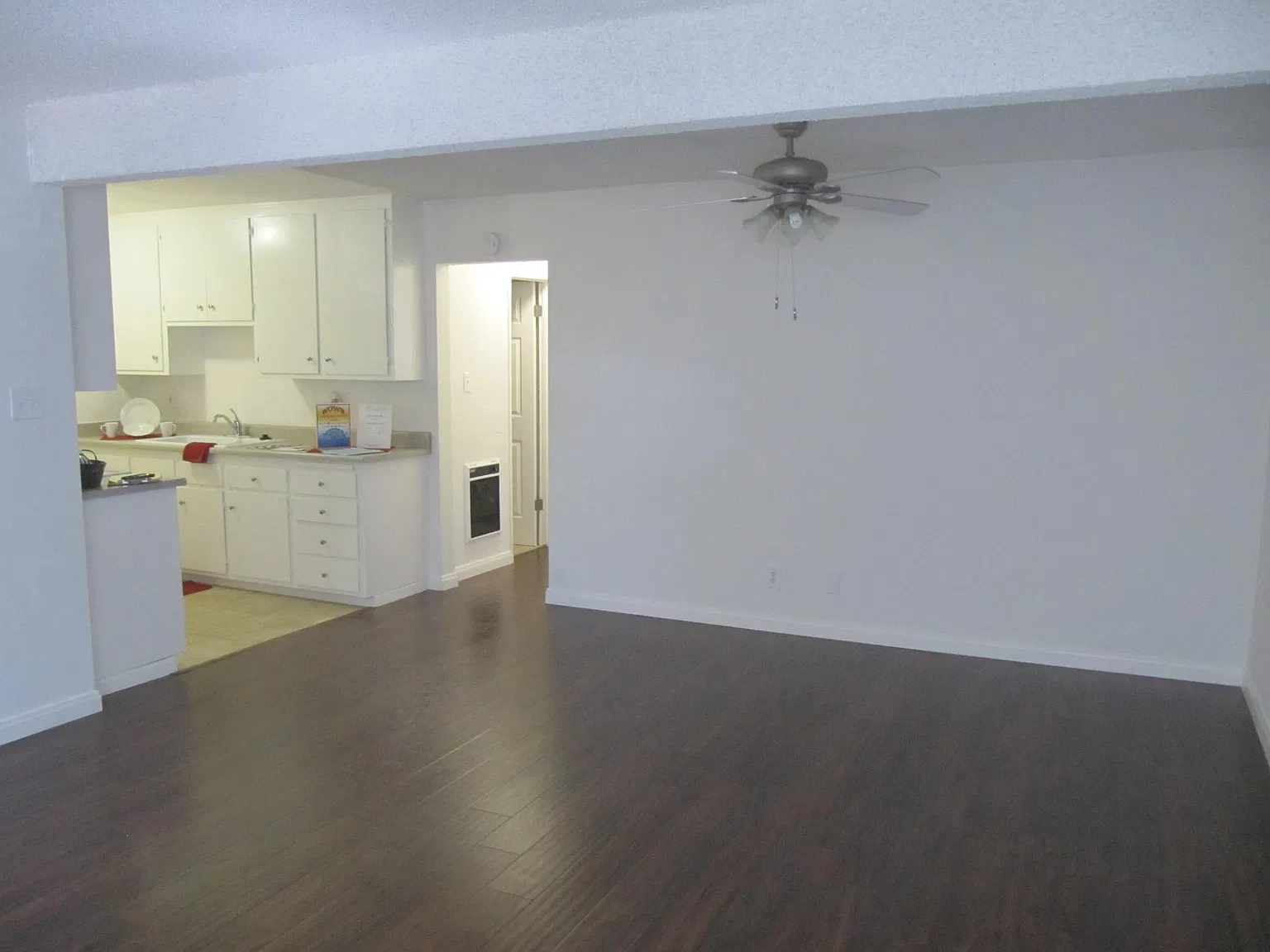 15714 1/2 Ryon Ave — Photo 4