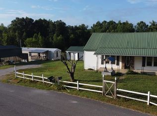 7224 Thomas Twin Oaks Rd, Baxter, TN 38544
