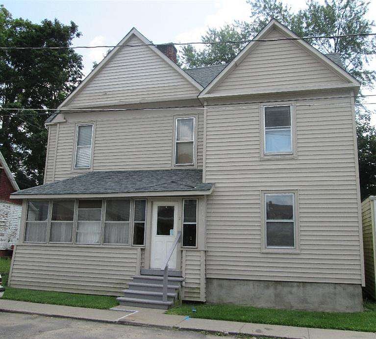 2nd image of 2 Lawn Ave