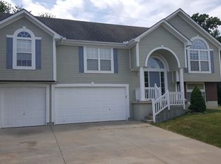 5120 S Necessary Ct, Blue Springs, MO 64015