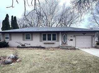 311 N Winnebago St, Lake Mills, IA 50450