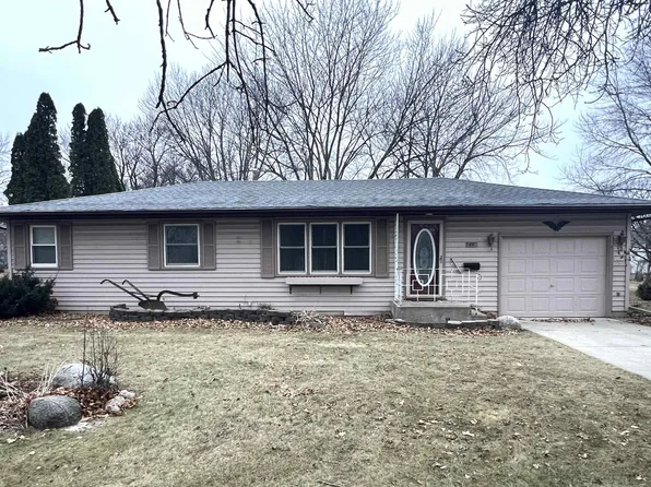 311 N Winnebago St, Lake Mills, IA 50450