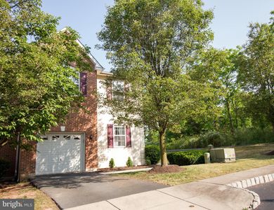 100 Asbury Dr, Red Hill, PA, 18076