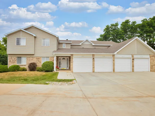 129 S Curtis St, Lake Geneva, WI 53147