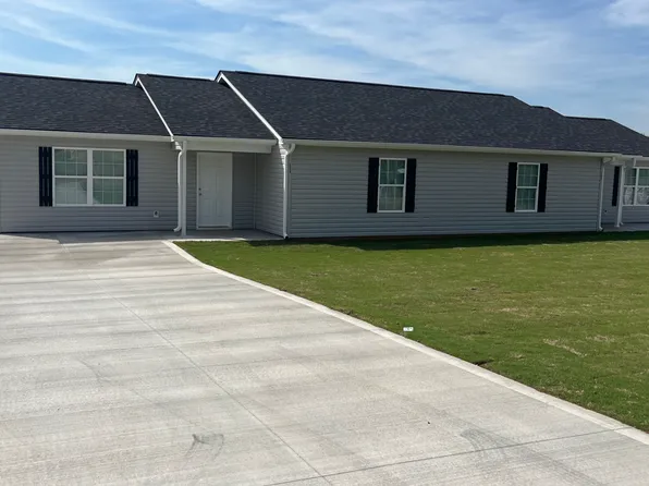 3945 Greenpond Rd, Woodruff, SC 29388