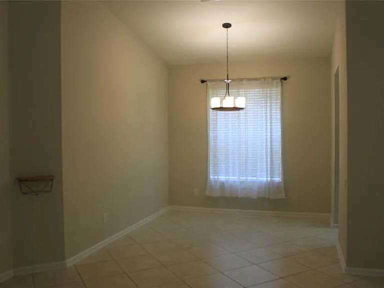 7730 Brofield Ave — Photo 4