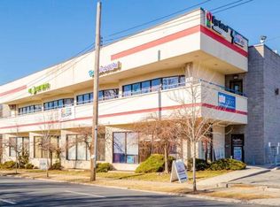 585 N Gannon Ave, Staten Island, NY 10314