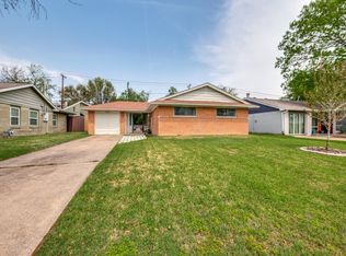 3229 Longmeade Dr, Farmers Branch, TX 75234